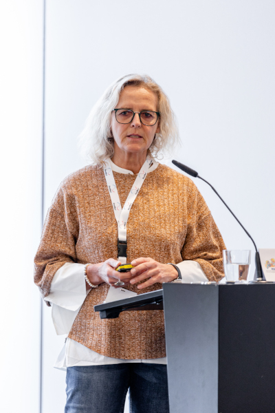 Nicolin Bähre hält Vortrag auf dem MAIK 2022